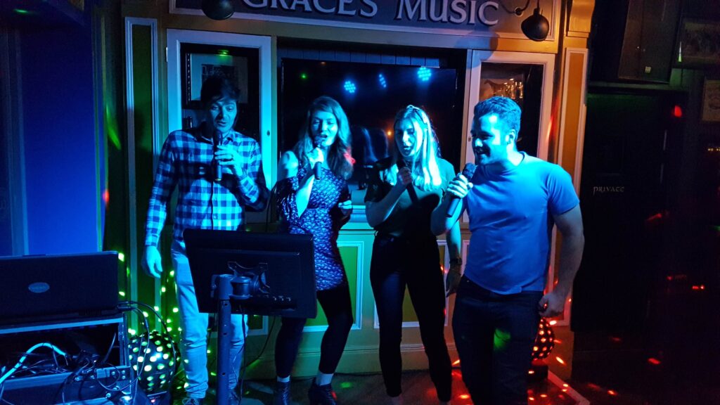 Karaoke singers